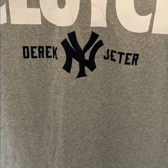 Nike dry-fit Derek Jeter T-shirt. RARE - Picture 4 of 5